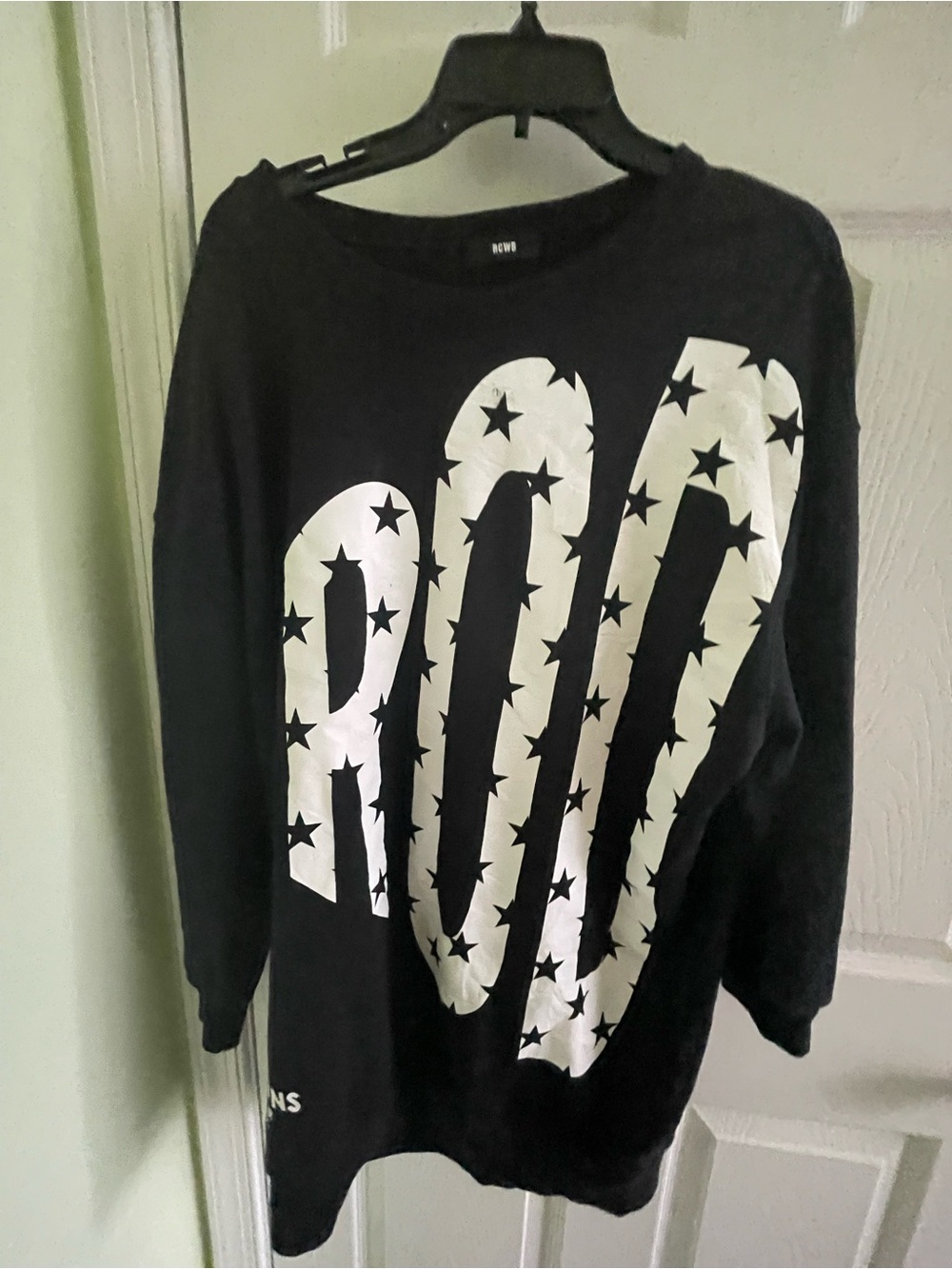 Crown Oversized Sweatshirt - Large 
- Black White ‘ROCK' Star Print